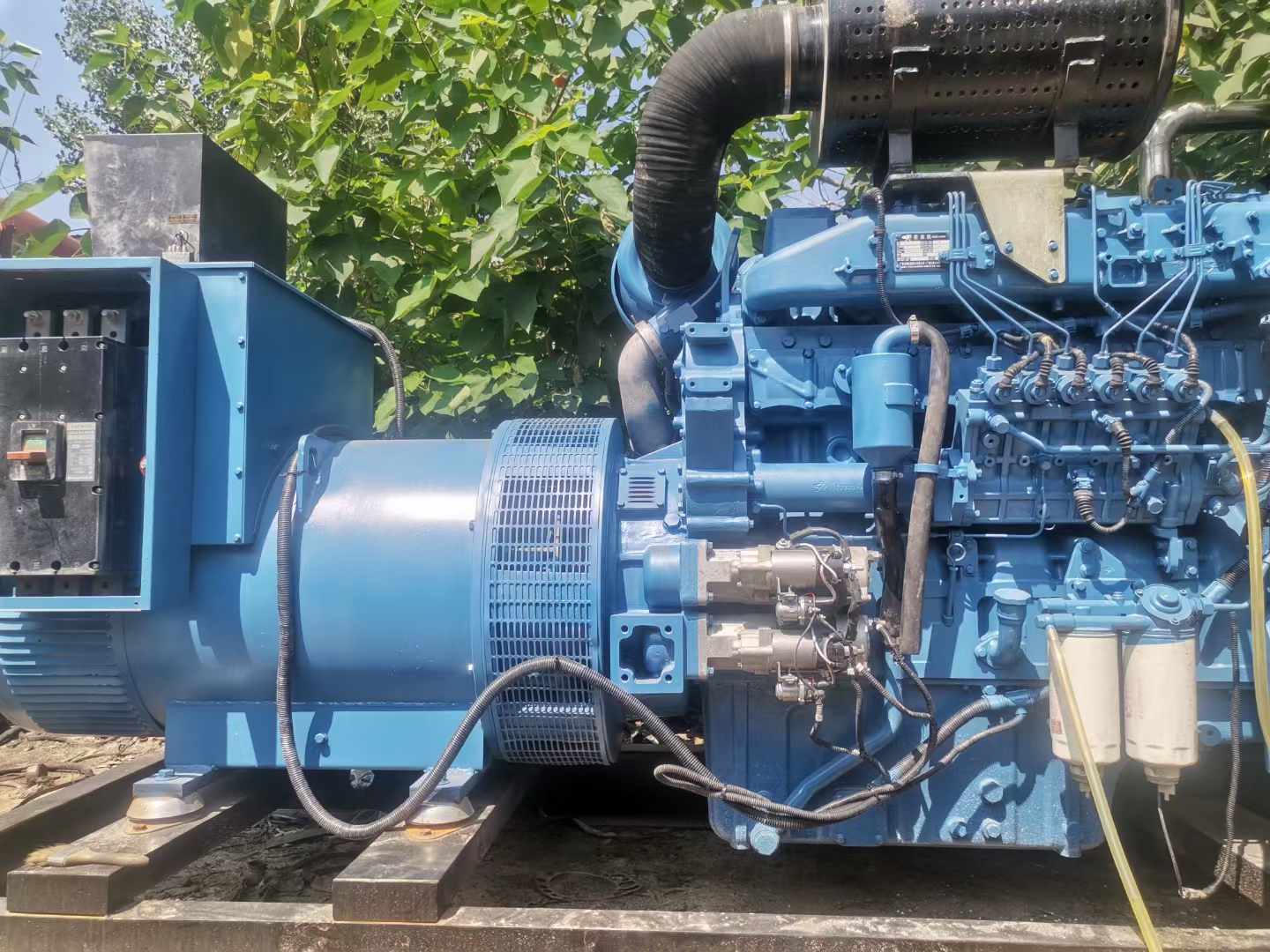 大足详细说明降低 800kW 柴油发电机输出电流波动的方法