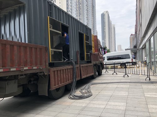 大足低温环境下，柴油发电机组电池充满电的具体时间受哪些因素影响？