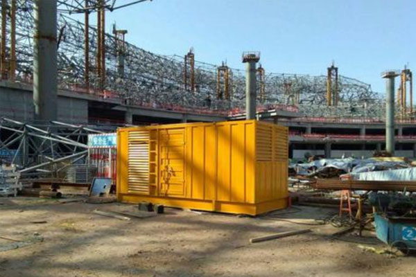 大足发电机出租如何判断空气滤清器是否需要更换？