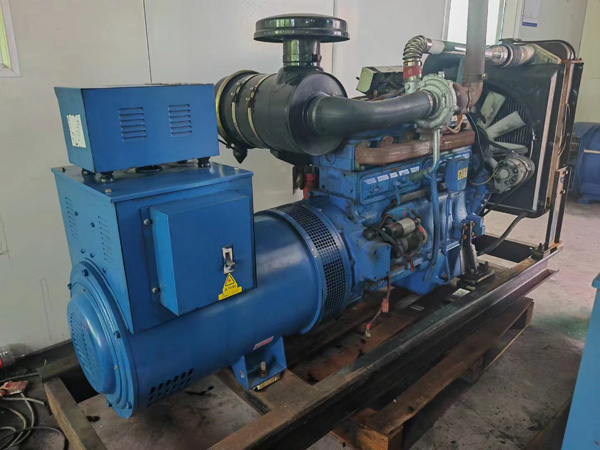 大足100kW柴油发电机组使用多级机油有哪些优缺点？